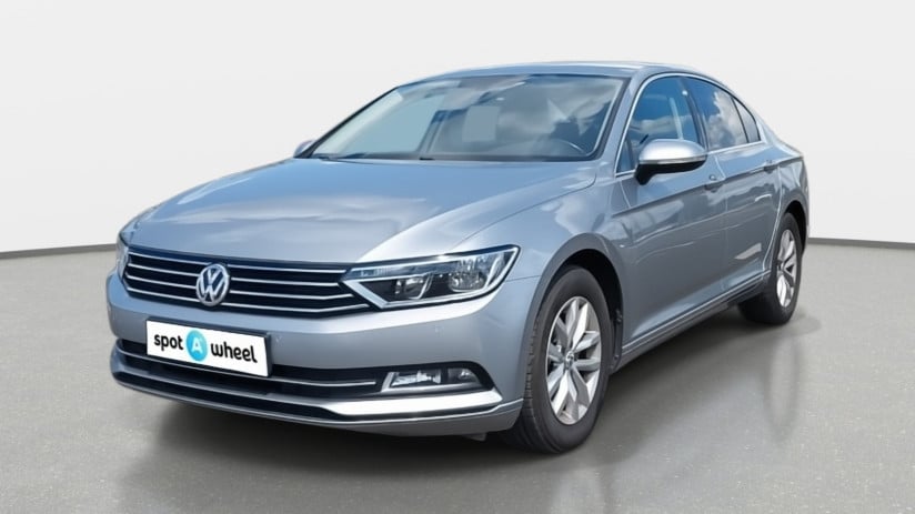 Volkswagen Passat 1.6 TDI Comfortline | 25801